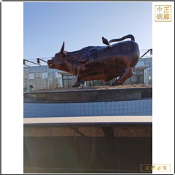 鑄銅關(guān)公 大型鎏金銅牛定做廠