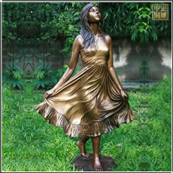 穿裙子女孩人物雕塑 穿裙子女孩人物雕塑